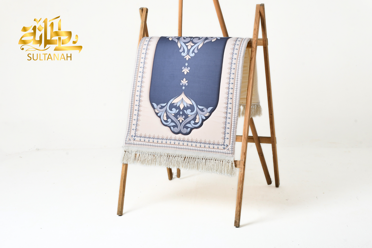 comfort prayer mat " hedayah" in navy blue