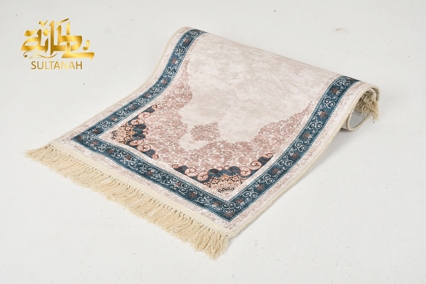 Luxury Velvet Prayer Mat "Doaa (دعاء)" in Mint Green سجاده صلاه قطيفه فاخره