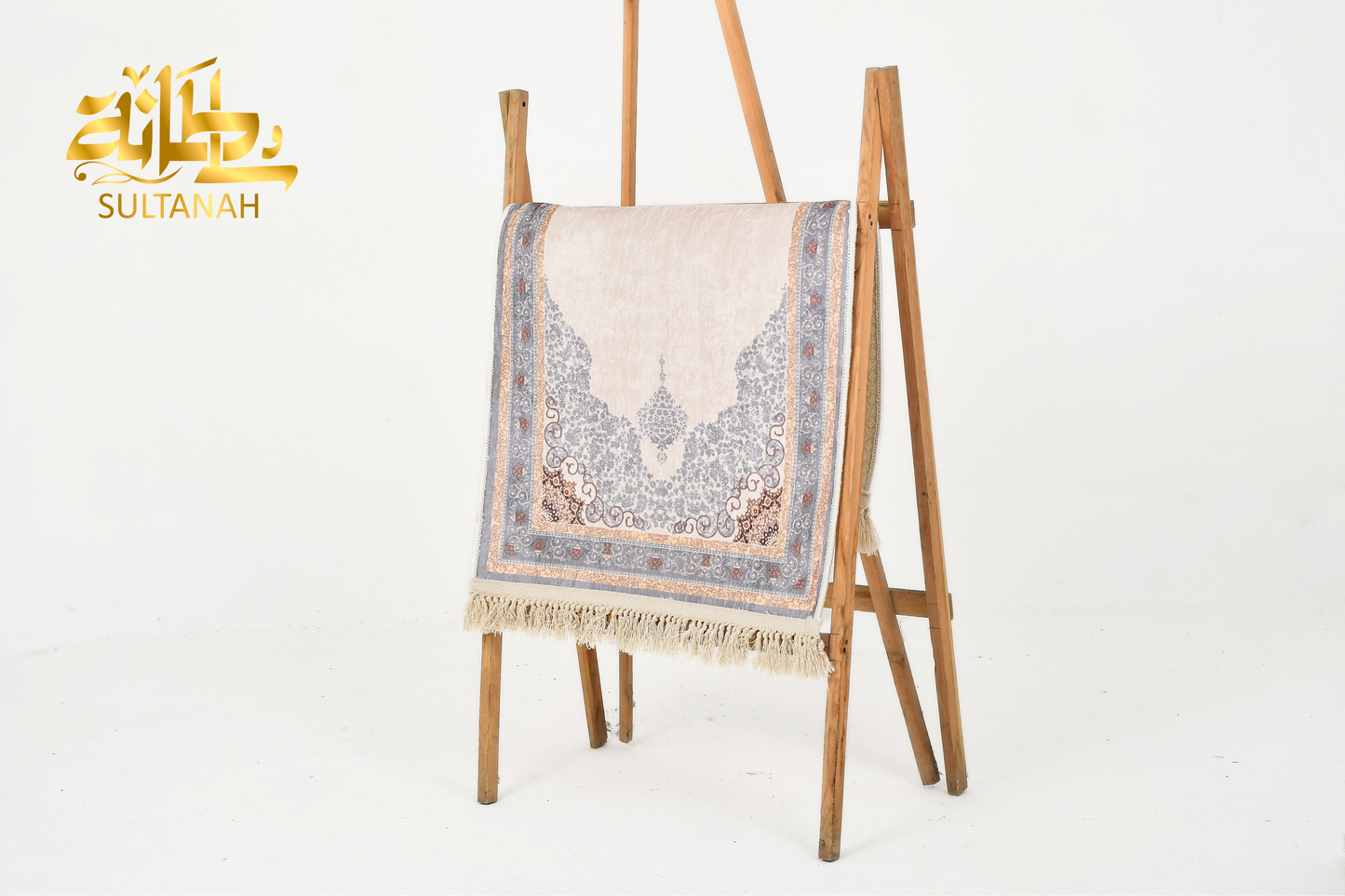 Luxury Velvet Prayer Mat "Doaa (دعاء)" In Silver & Gold سجاده صلاه قطيفه فاخره